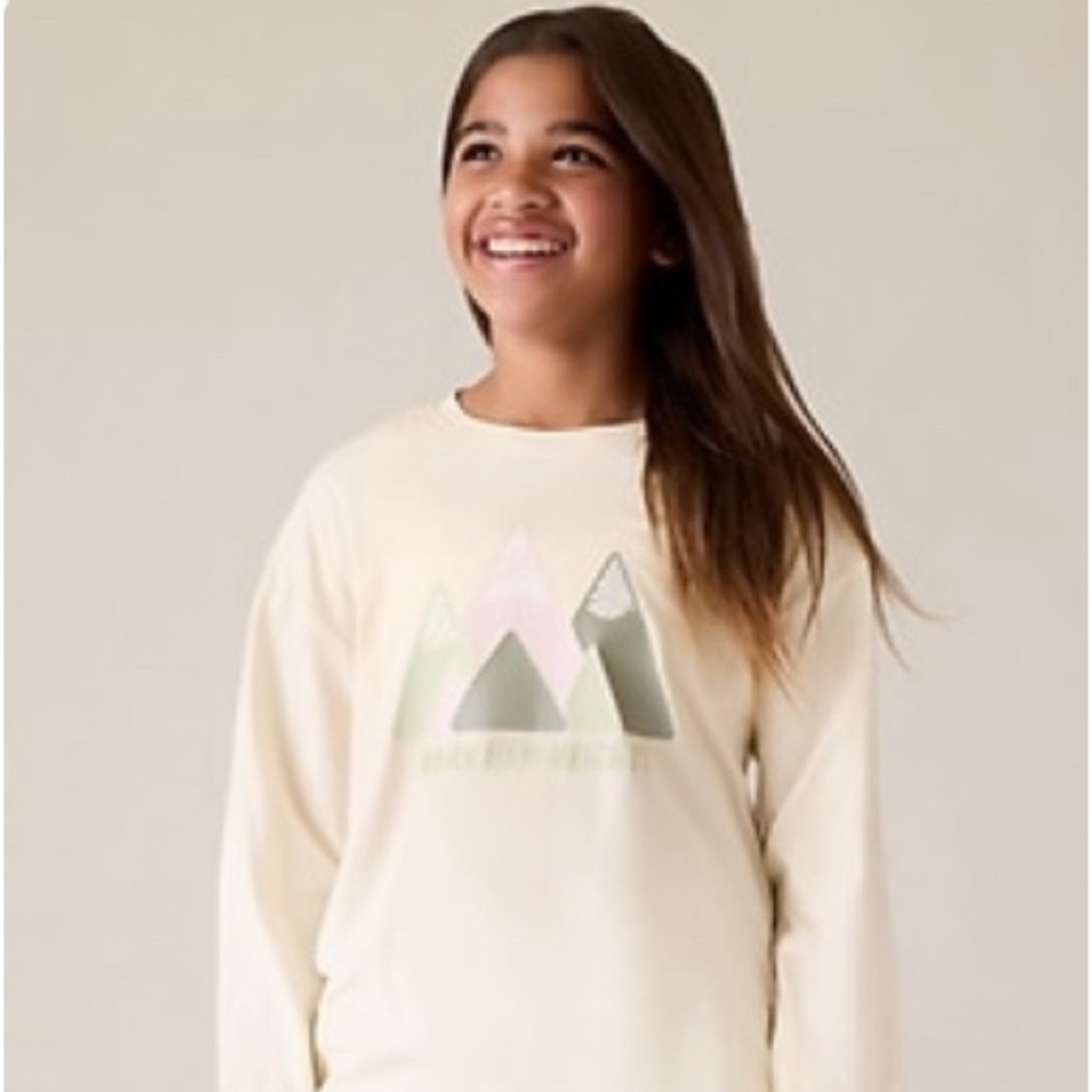 Athleta Girl Supima Oversized Graphic top